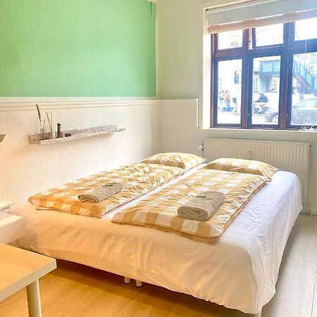 En Lille Hel Lejlighed I Midtbyen - Centralt, Hyggelig Og Taet Pa Alt! Randers Exteriör bild